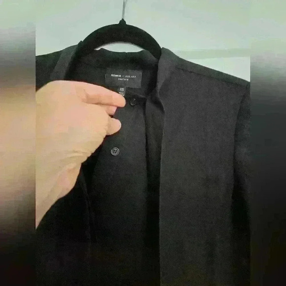 Romeo and Juliet Couture black xs shear shirt dress, Summer - Picture 6 of 13